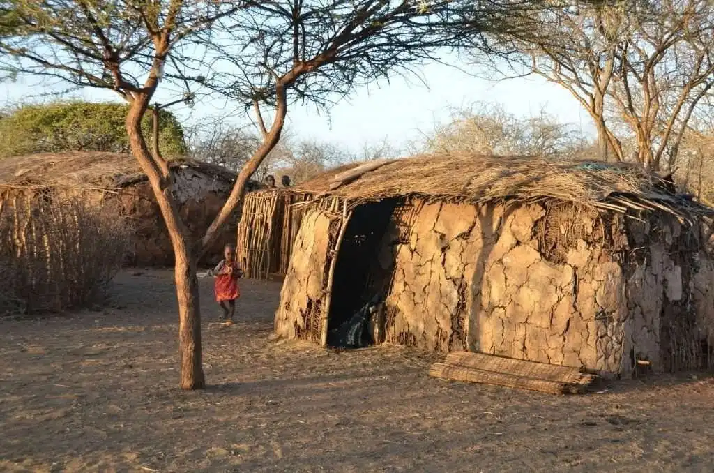 afrika, házasság, Identitás, Kaland, Kenya, Kultúra, Maszáj, Önéletrajz, sors, szerelem