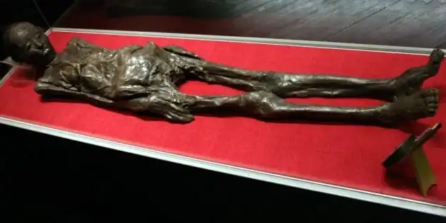 egyiptom, érdekességek, fáraók, Meni, Nefertiti, ókori Egyiptom, piramisok, rejtélyek, Szfinx, történelem, Tutanhamon, zágrábi múmia